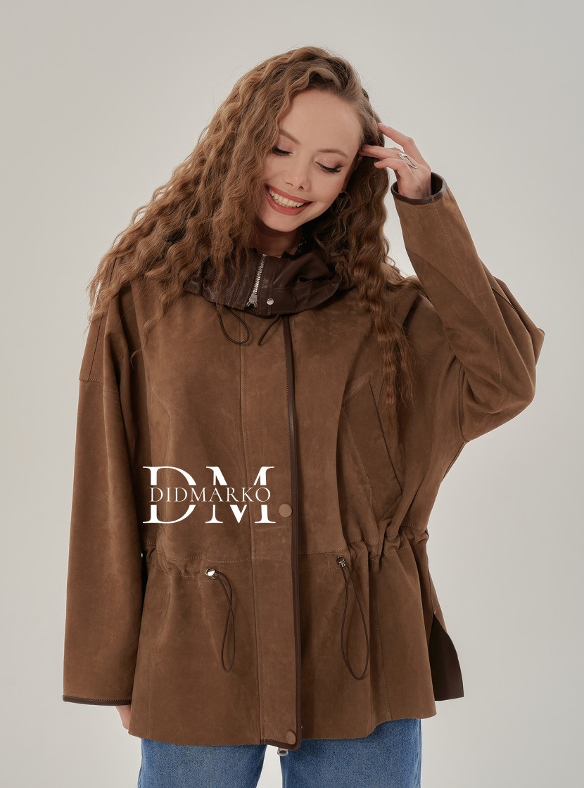 Удлиненная женская кожаная куртка с капюшоном 