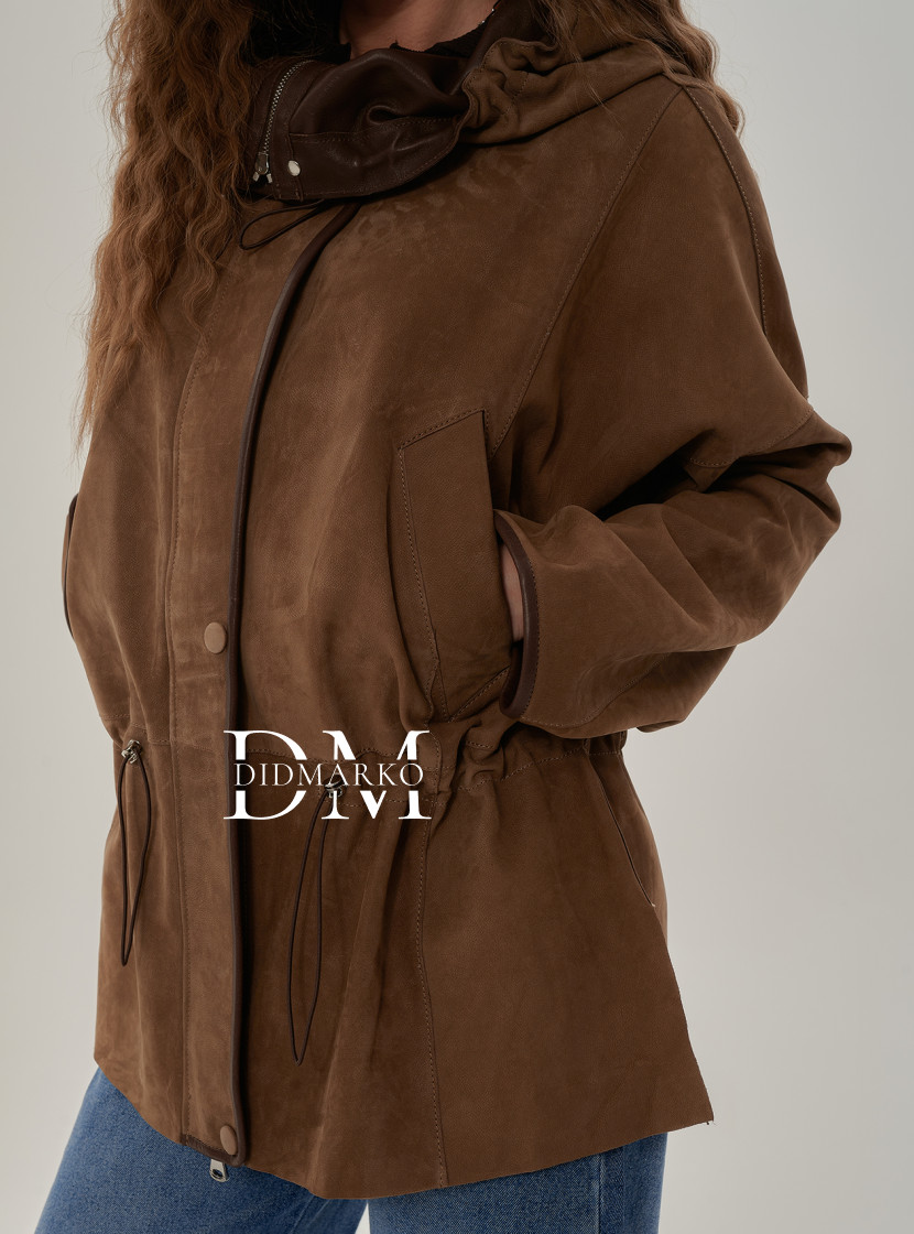 Удлиненная женская кожаная куртка с капюшоном 