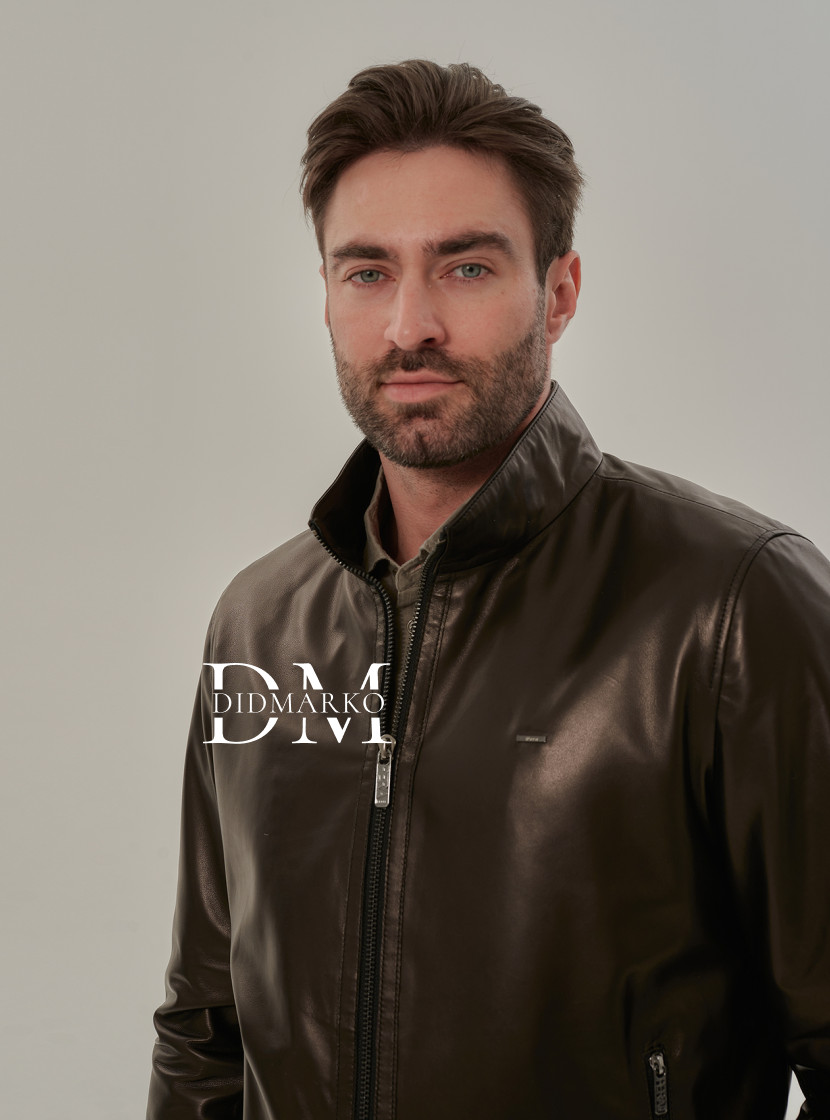 Черная кожаная куртка мужская