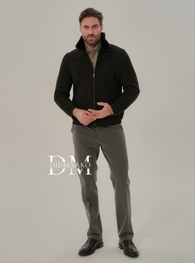 Мужская дубленка из замши черного цвета