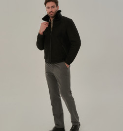 Мужская дубленка из замши черного цвета