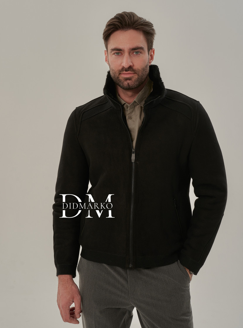 Мужская дубленка из замши черного цвета