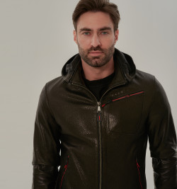 Кожаная куртка с капюшоном мужская