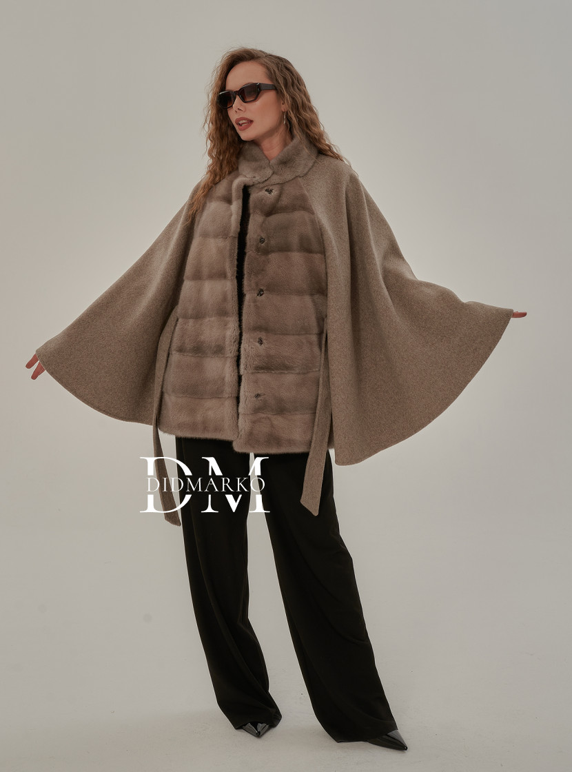 Кашемировое пончо с мехом норки