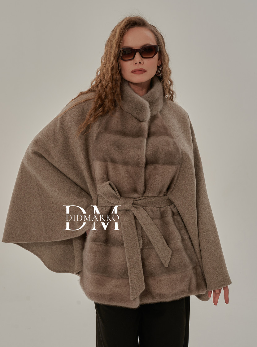 Кашемировое пончо с мехом норки