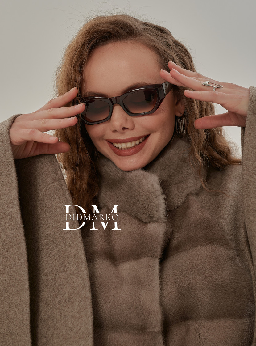 Кашемировое пончо с мехом норки