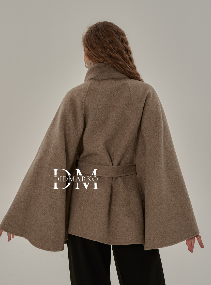 Кашемировое пончо с мехом норки