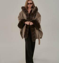 Пончо с капюшоном большие размеры