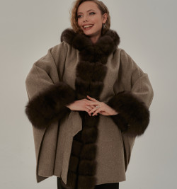 Пончо с капюшоном большие размеры