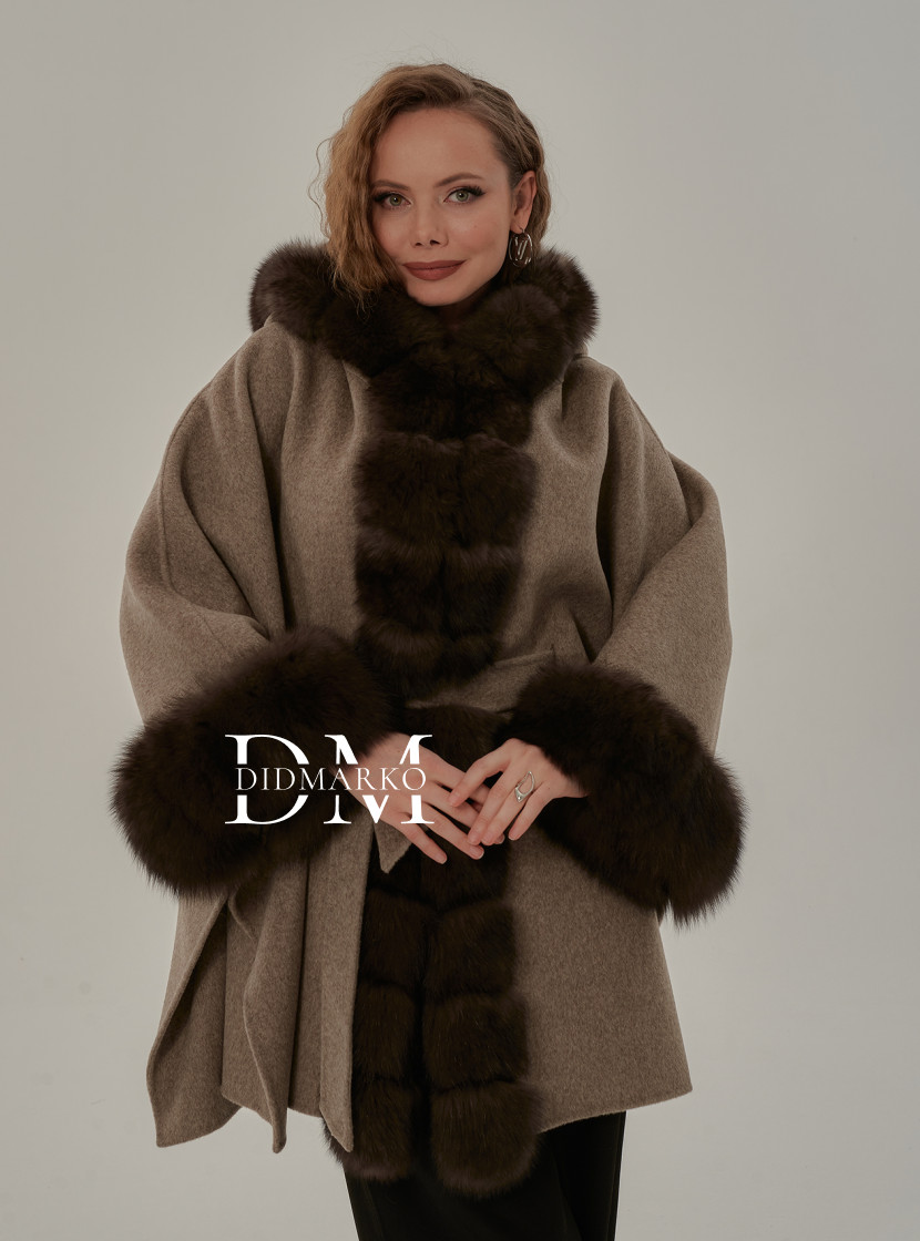 Пончо с капюшоном большие размеры