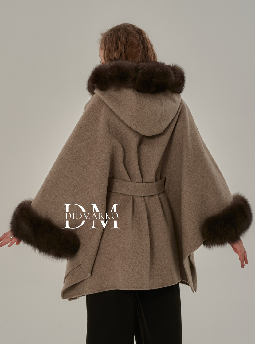 Пончо с капюшоном большие размеры