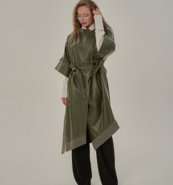 Дизайнерская кожаная накидка больших размеров