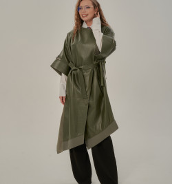 Дизайнерская кожаная накидка больших размеров