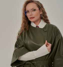 Дизайнерская кожаная накидка больших размеров