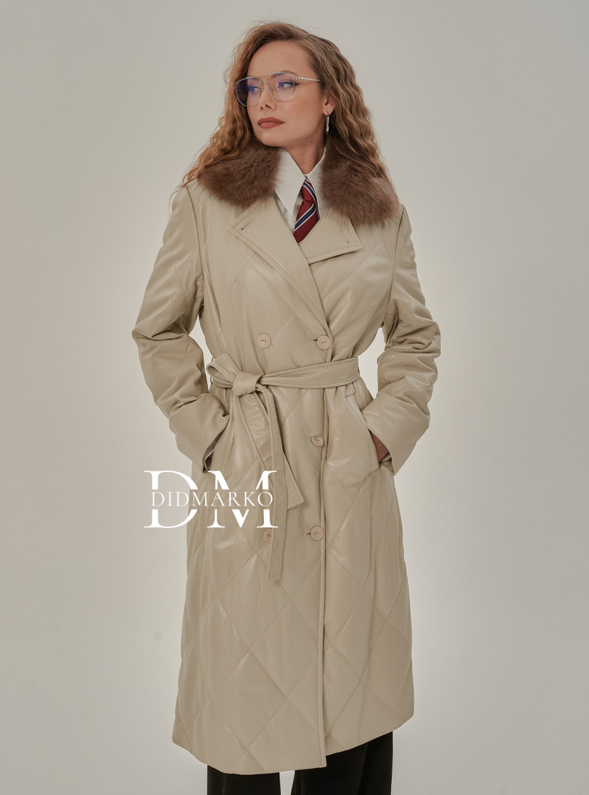 Пальто слоновой кости DONG MING