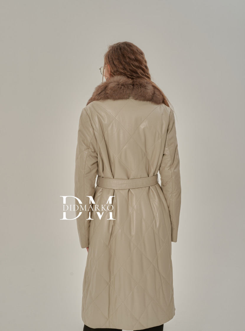 Пальто слоновой кости DONG MING