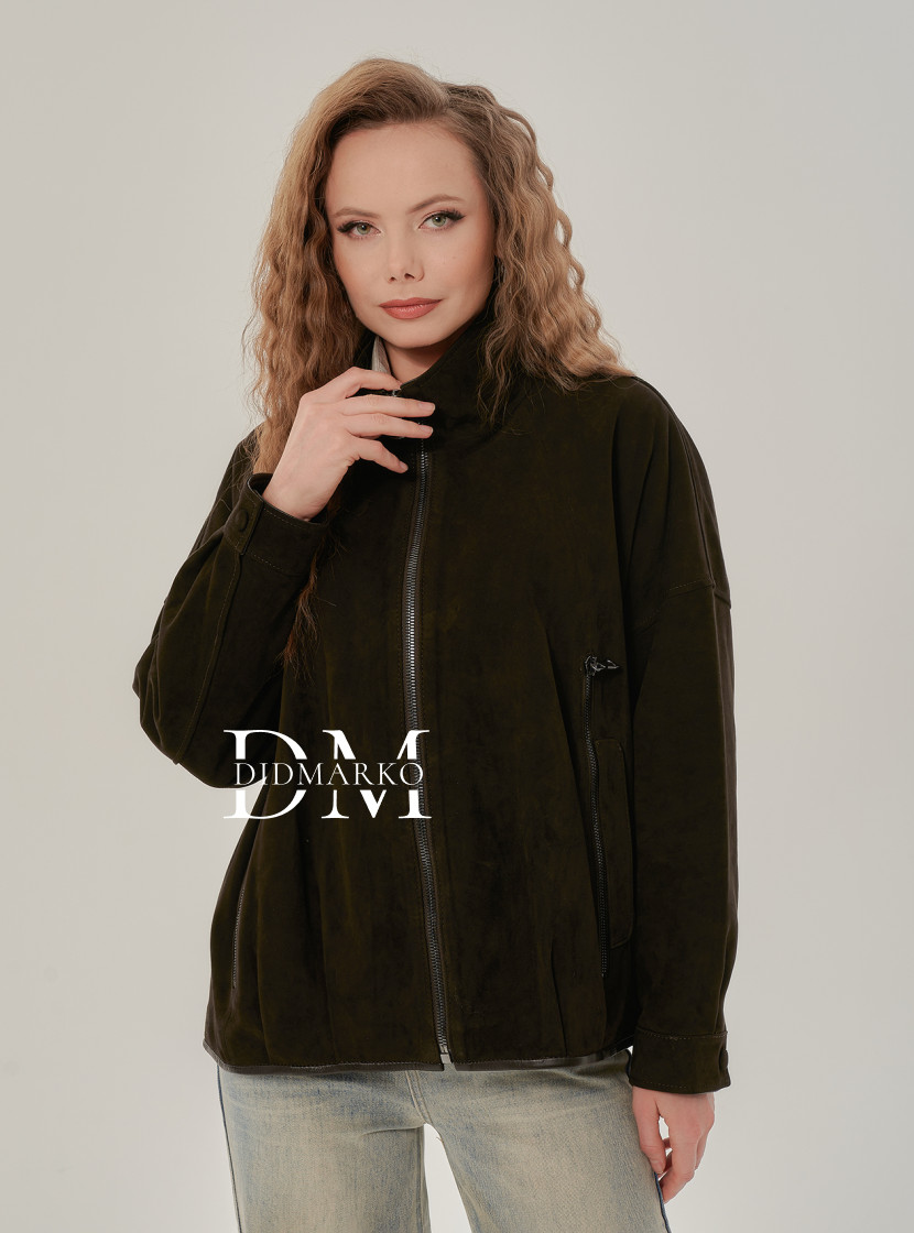 Замшевая куртка женская на молнии