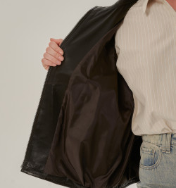 Замшевая куртка женская на молнии