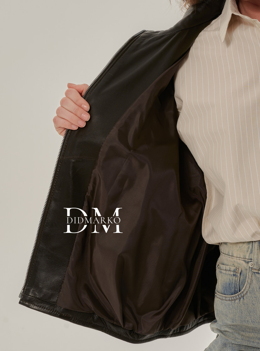 Замшевая куртка женская на молнии