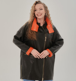 Удлиненная кожаная куртка из итальянской коллекции 