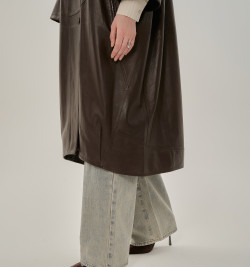 Женский кожаный плащ больших размеров