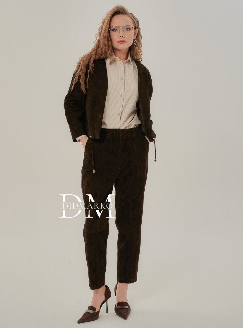 Коричневый замшевый жакет / Брюки DMS077