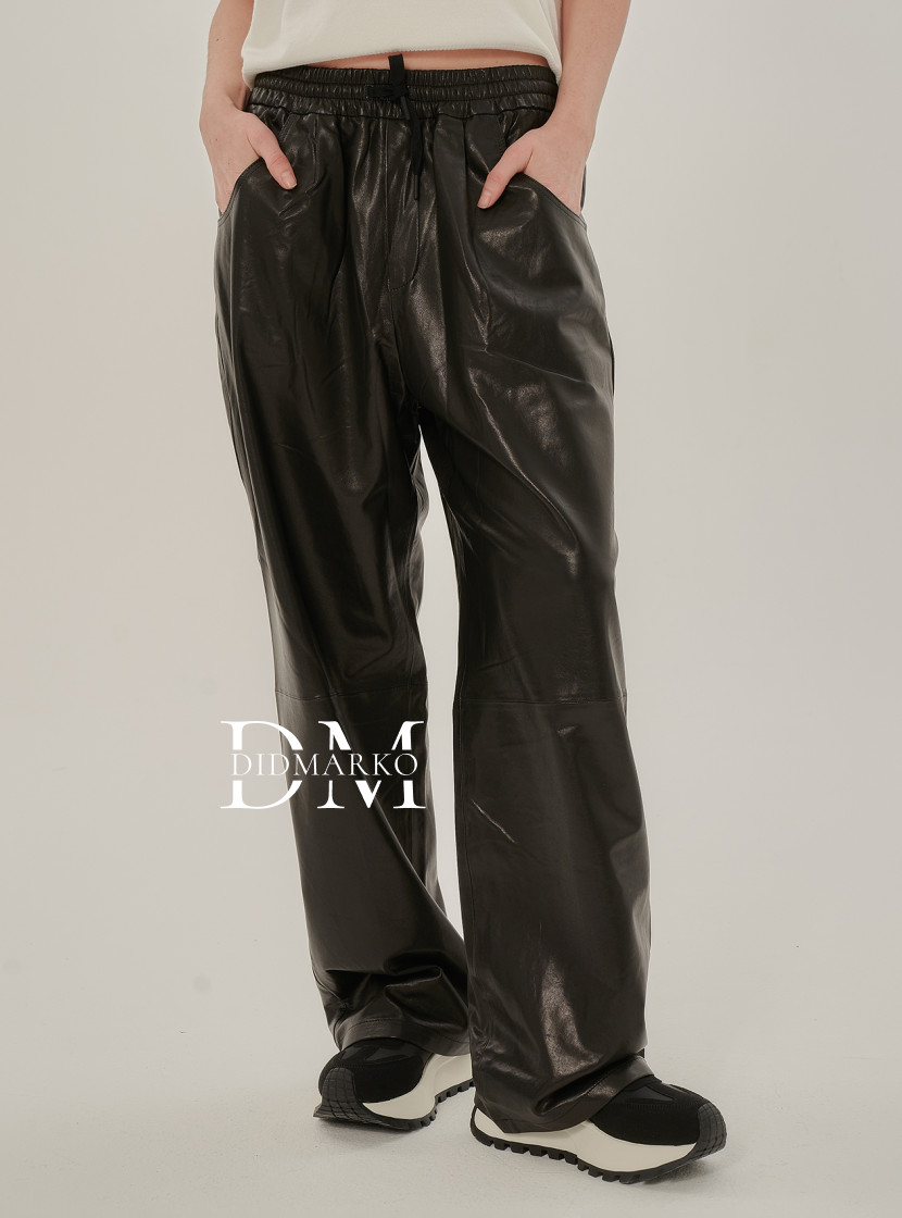 Брюки из натуральной кожи на резинке