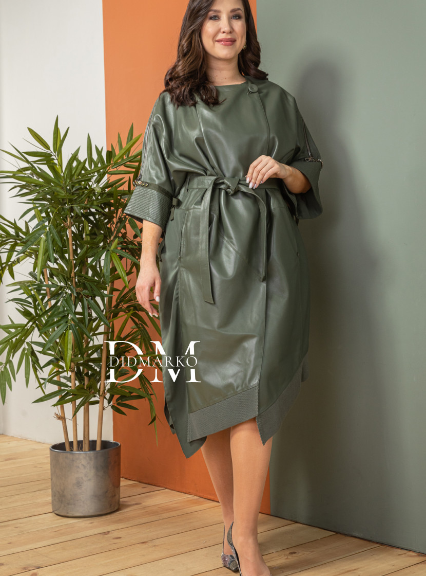 Дизайнерская кожаная накидка больших размеров