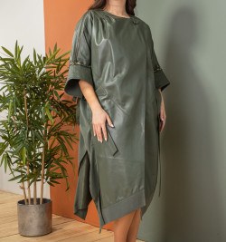 Дизайнерская кожаная накидка больших размеров