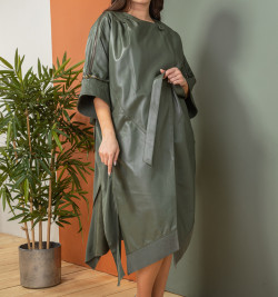 Дизайнерская кожаная накидка больших размеров