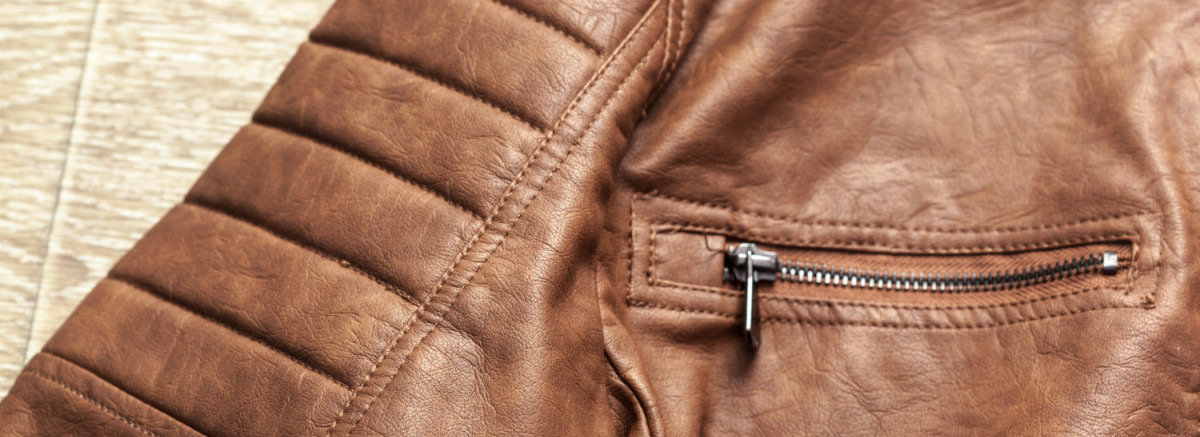 Как определить натуральную кожу при покупке: 5 тестов в магазине