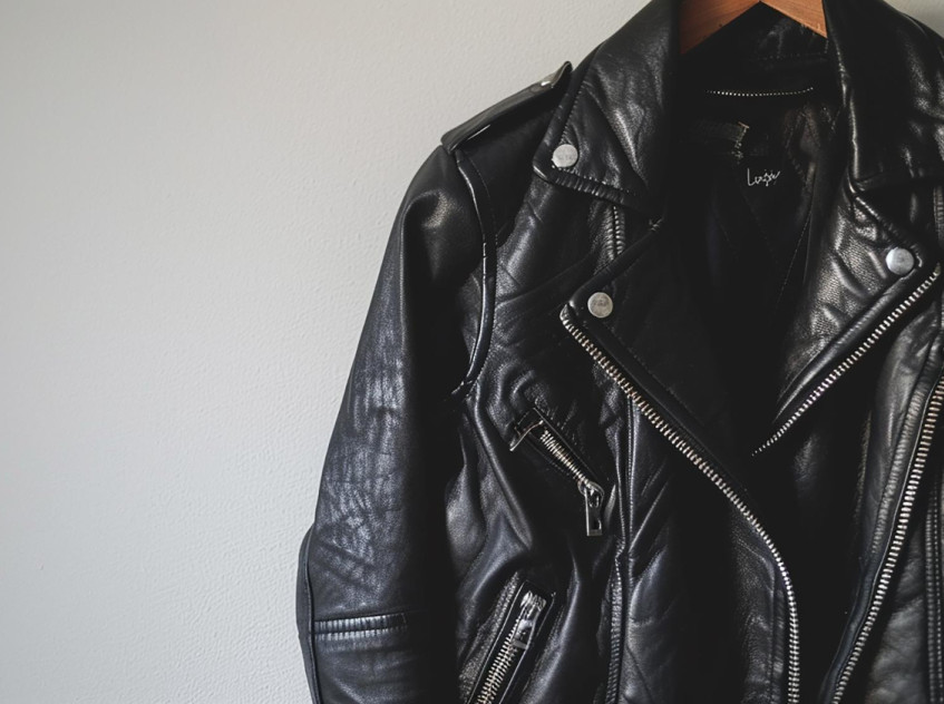 Как выбрать идеальную косуху: гид по подбору по типу фигуры (мужчины и женщины)