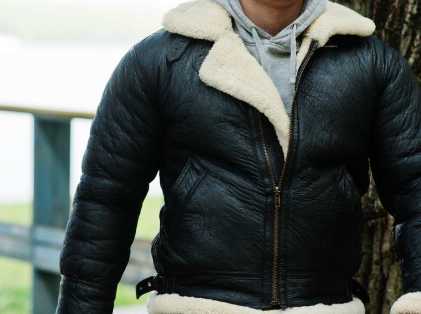 Как выбрать модный кожаный пуховик на зиму 2026: топ-5 силуэтов и цвета