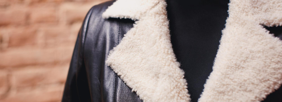 Гид по капюшонам, воротникам и манжетам: мелкие детали зимней верхней одежды, которые реально влияют на тепло и комфорт