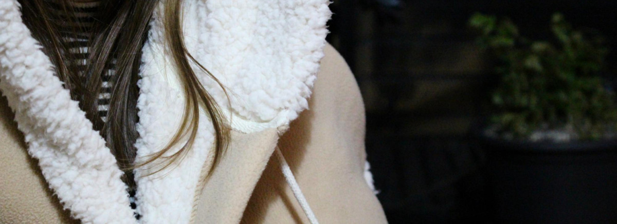 Дубленки с капюшоном: практический гид по подбору и сочетанию с одеждой