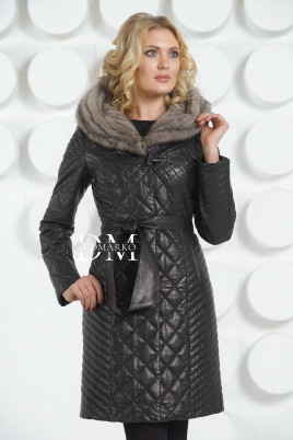 Купить Кожаное стеганое пальто черного цвета в Москве