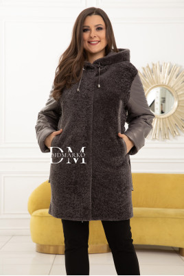 Купить Комбинированное пальто с мехом астраган - хит продаж в Санкт-Петербурге