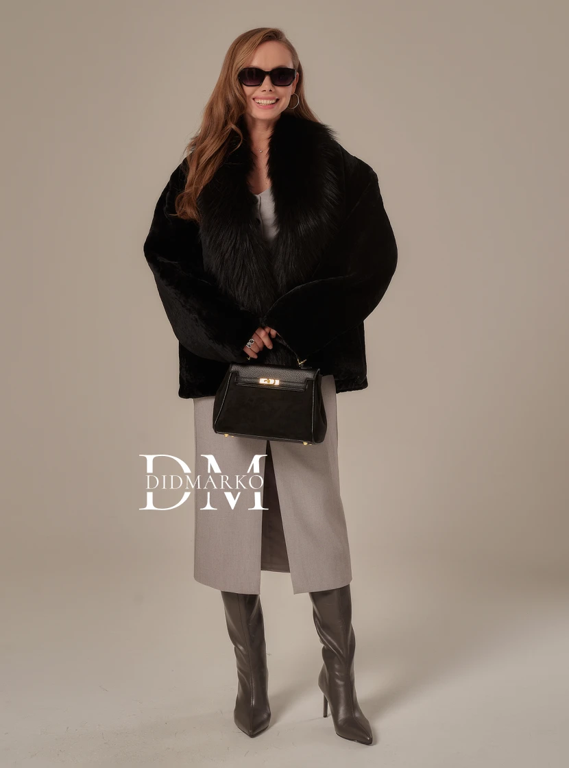 Шуба из Астрагана: Изысканный выбор для зимнего гардероба  