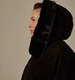 Премиальное почно из замши 