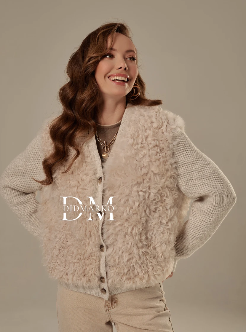 Лимитированная серия: кофта с меховым акцентом 